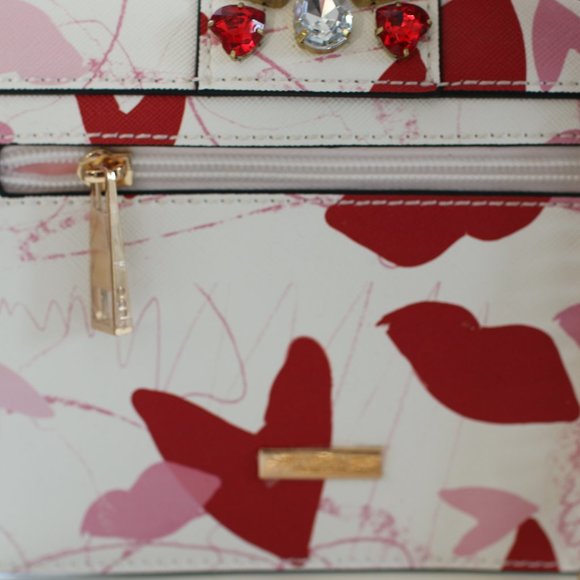 Red + White Heart Aldo Purse - Picture 4 of 5
